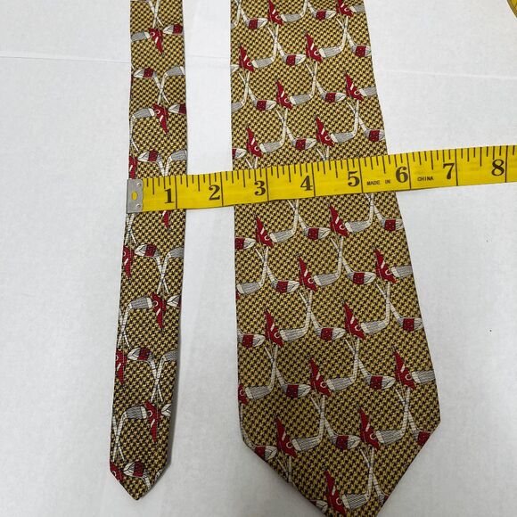 Tom James Men's Golf Tie 100% Silk Gold Houndstooth Pattern - Picture 7 of 7
